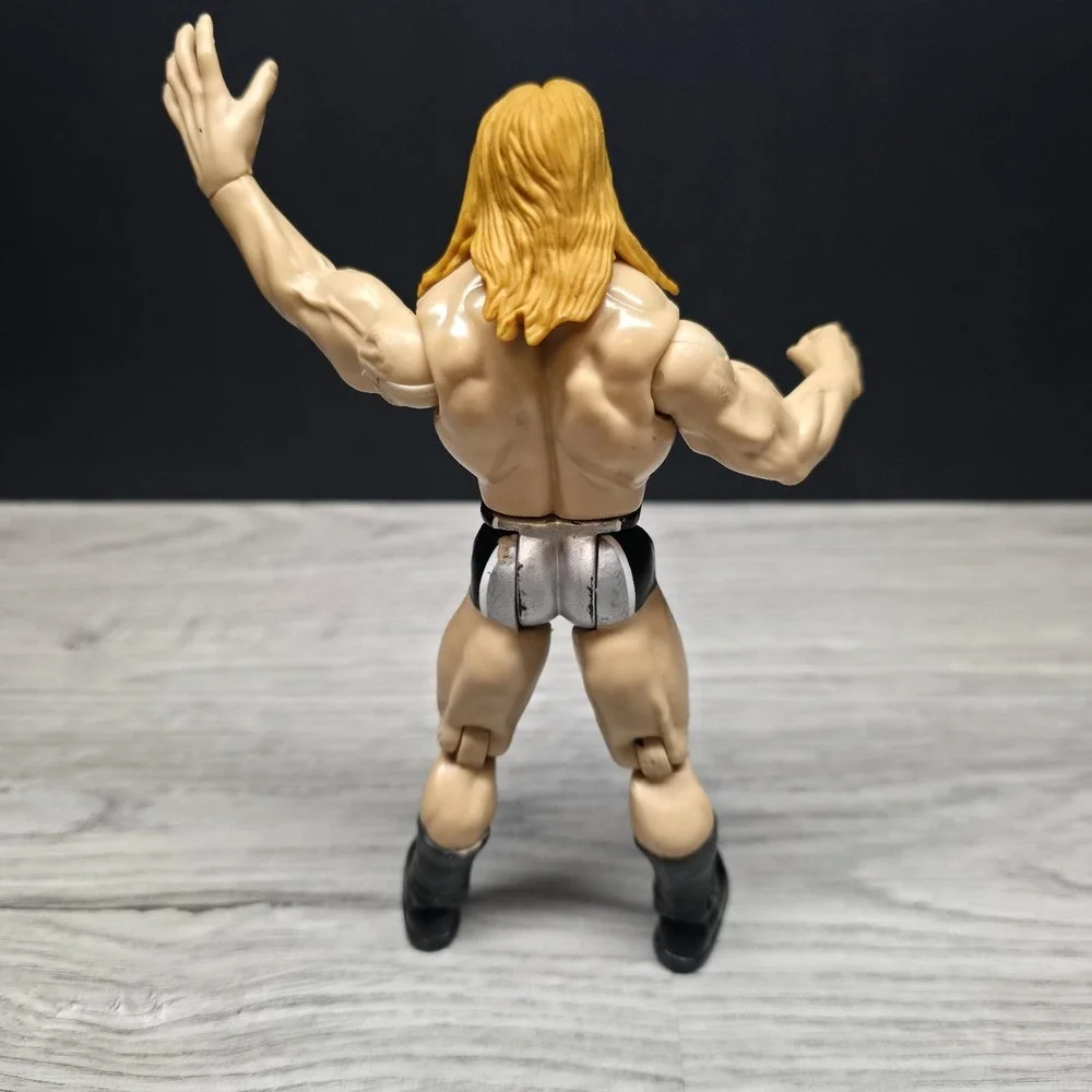 Vintage WWF 1999 JAKKS Pacific - Triple H - Titan Tron Live Smackdown Series 2